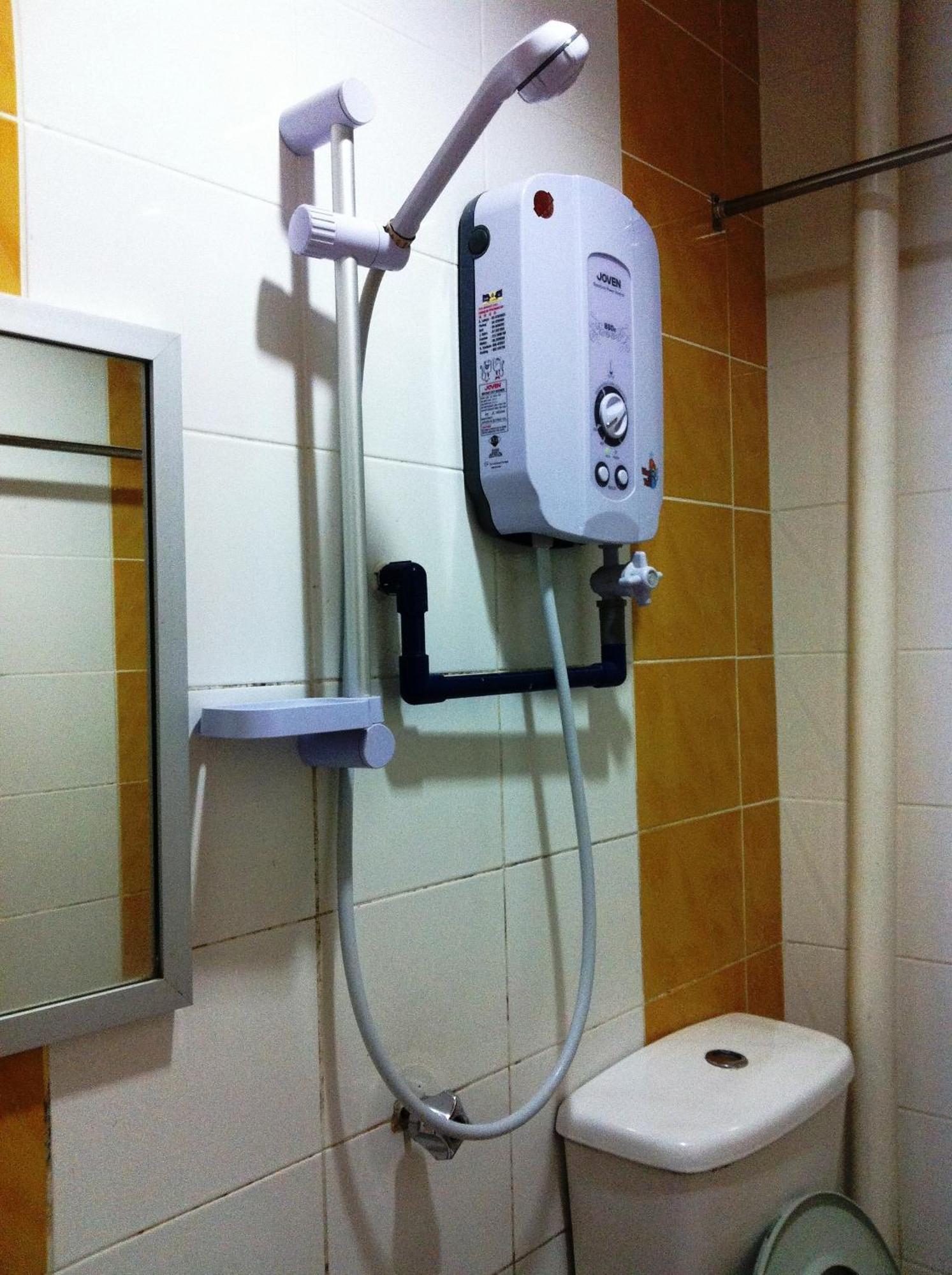 Hotel Traveller Kota Kinabalu Chambre photo