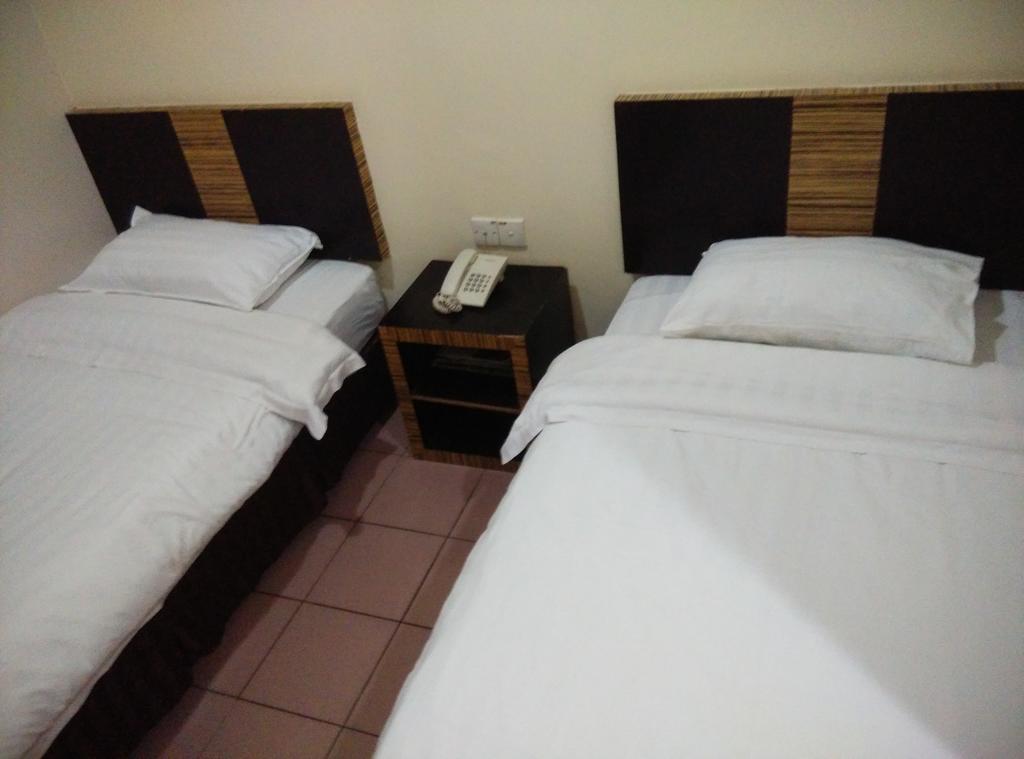 Hotel Traveller Kota Kinabalu Extérieur photo