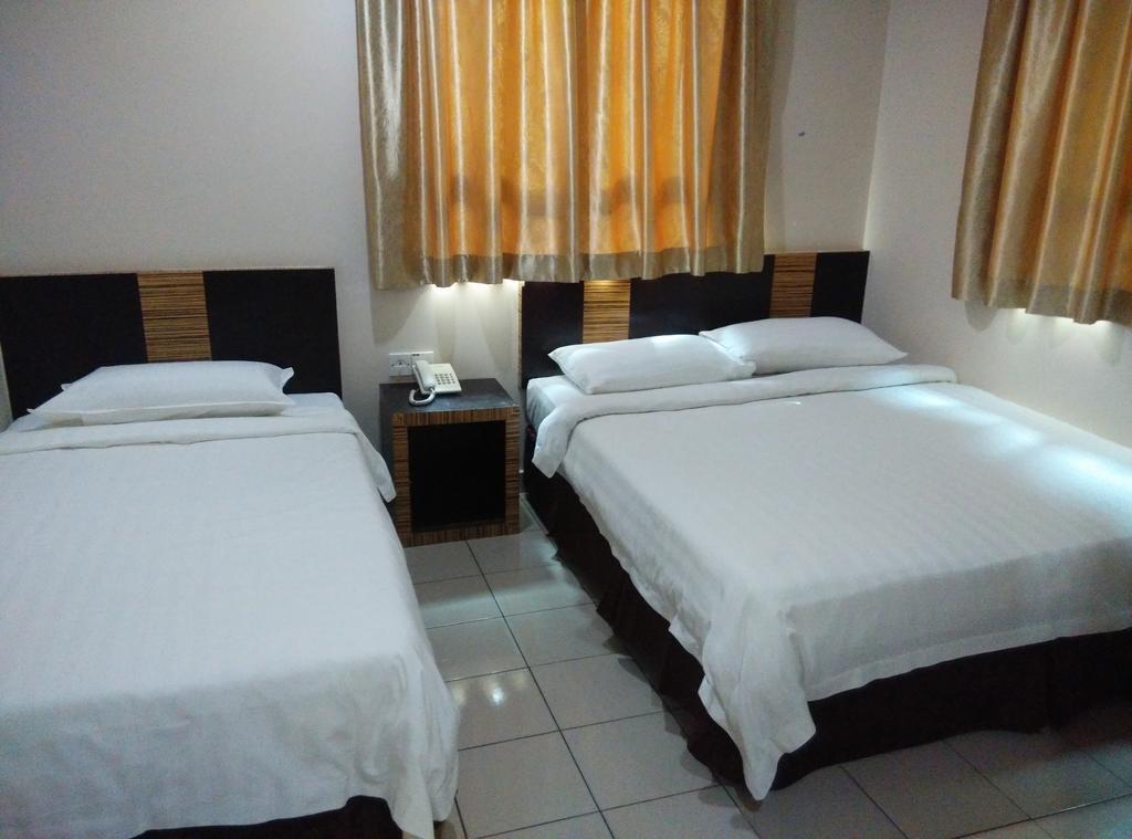 Hotel Traveller Kota Kinabalu Extérieur photo