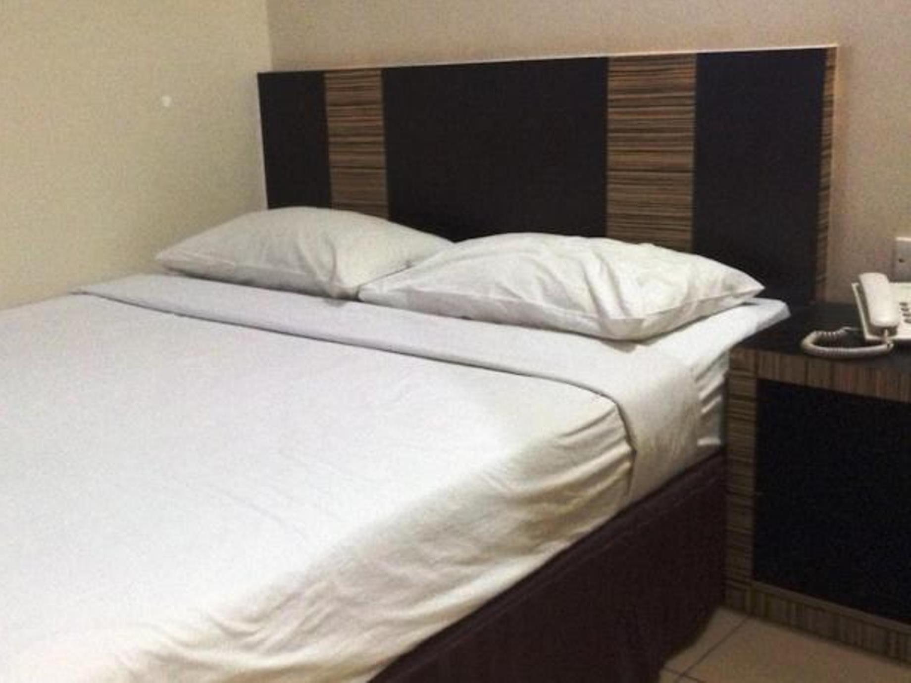 Hotel Traveller Kota Kinabalu Extérieur photo